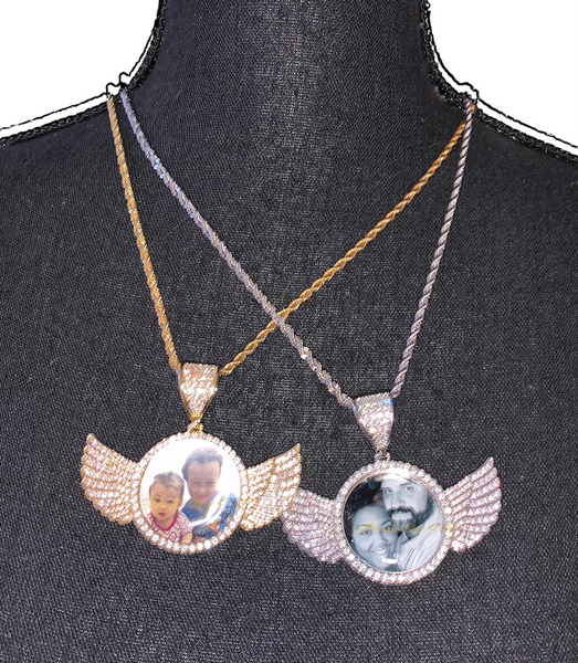 Oval Wing Necklace