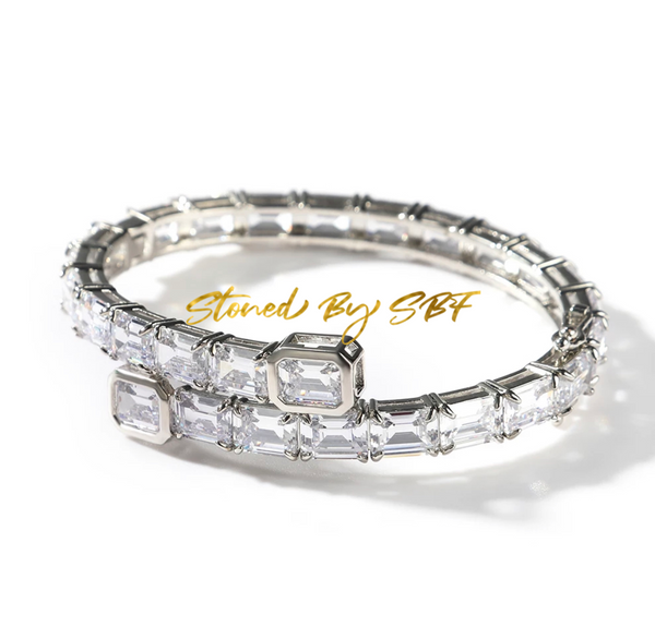 18K Plated Princess Cut Zirconia Baguette Bangle